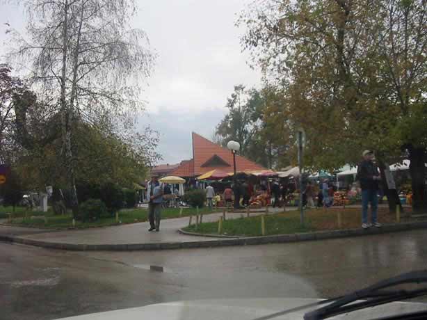 Pijaca u Brezi